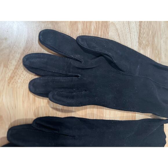Vintage Dainty Soft Black Leather Gloves Small JL - Picture 6 of 11